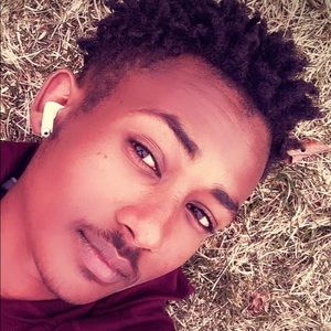 Meet your Posher, Alex